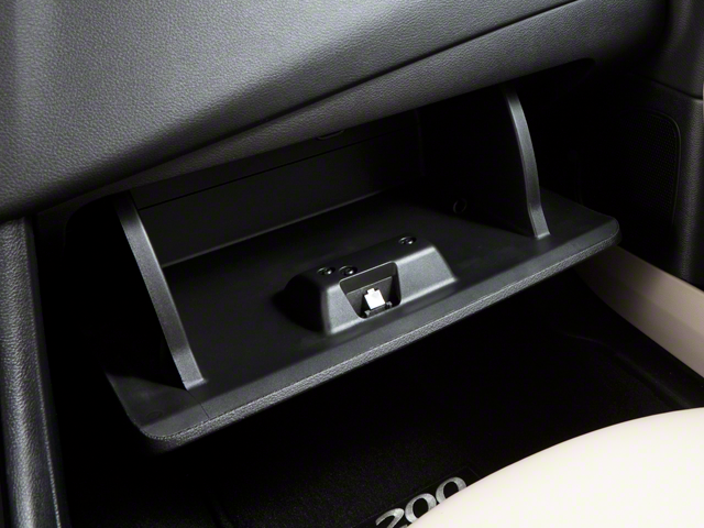 2011 Chrysler 200 LX