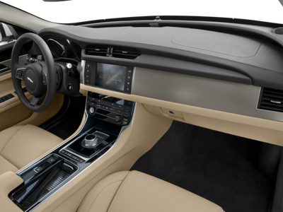 2016 Jaguar XF 35t Premium