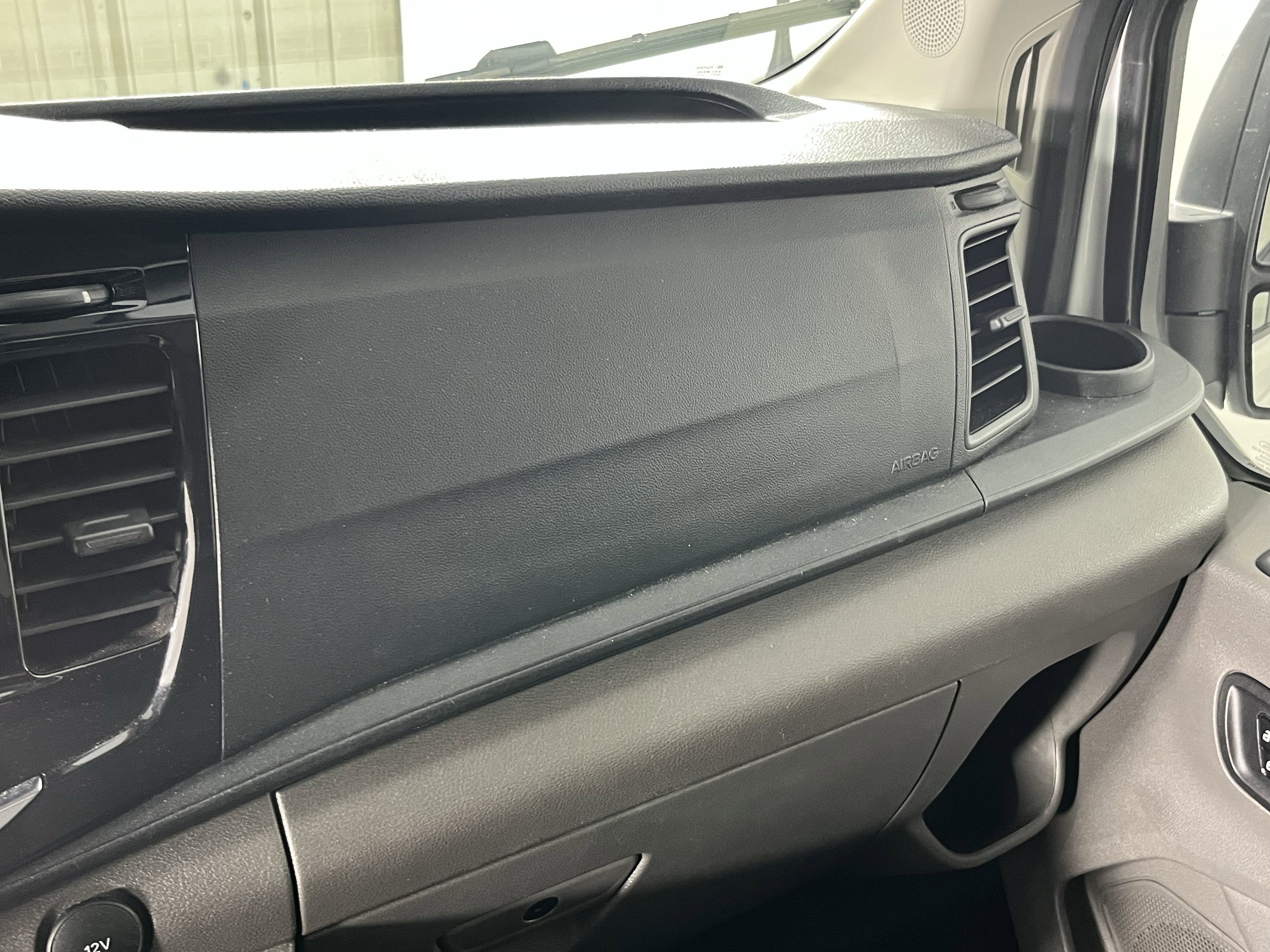 2023 Ford Transit Passenger Wagon Base