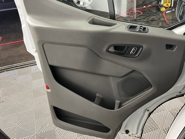 2023 Ford Transit Passenger Wagon Base