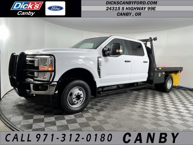 2023 Ford Super Duty F-350 DRW Base