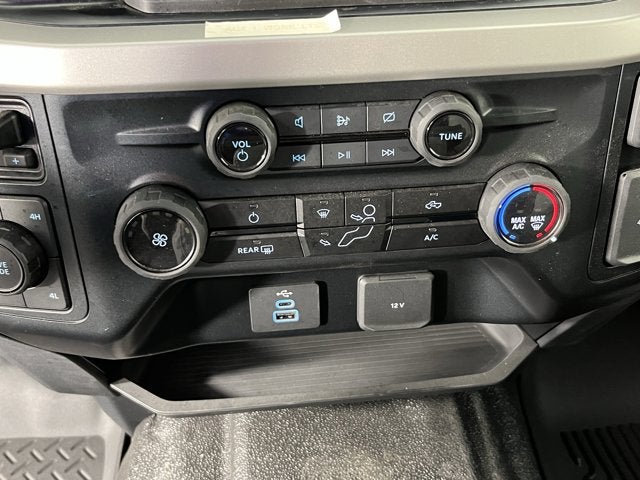 2023 Ford Super Duty F-350 DRW Base