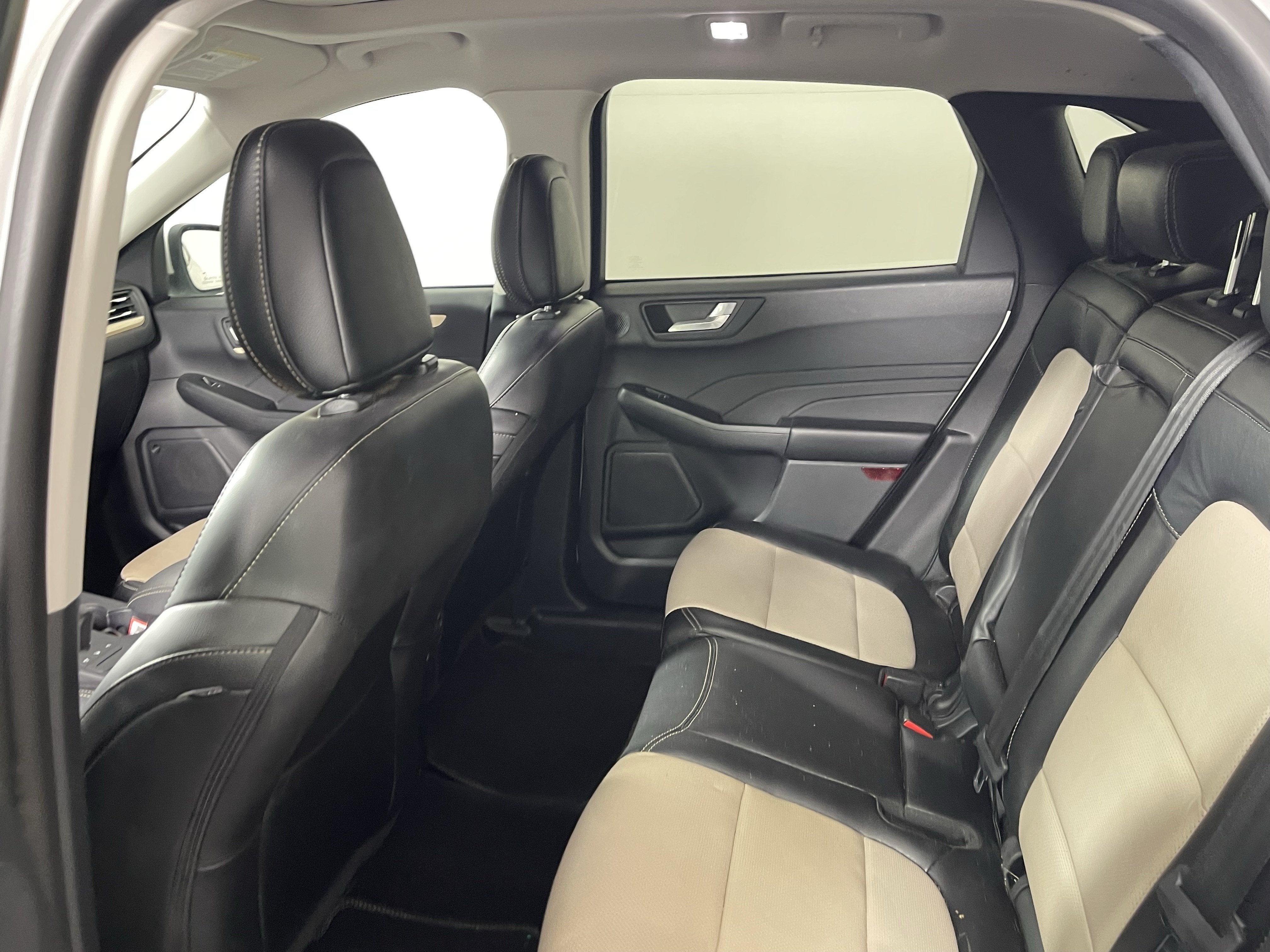 2021 Ford Escape Titanium Hybrid