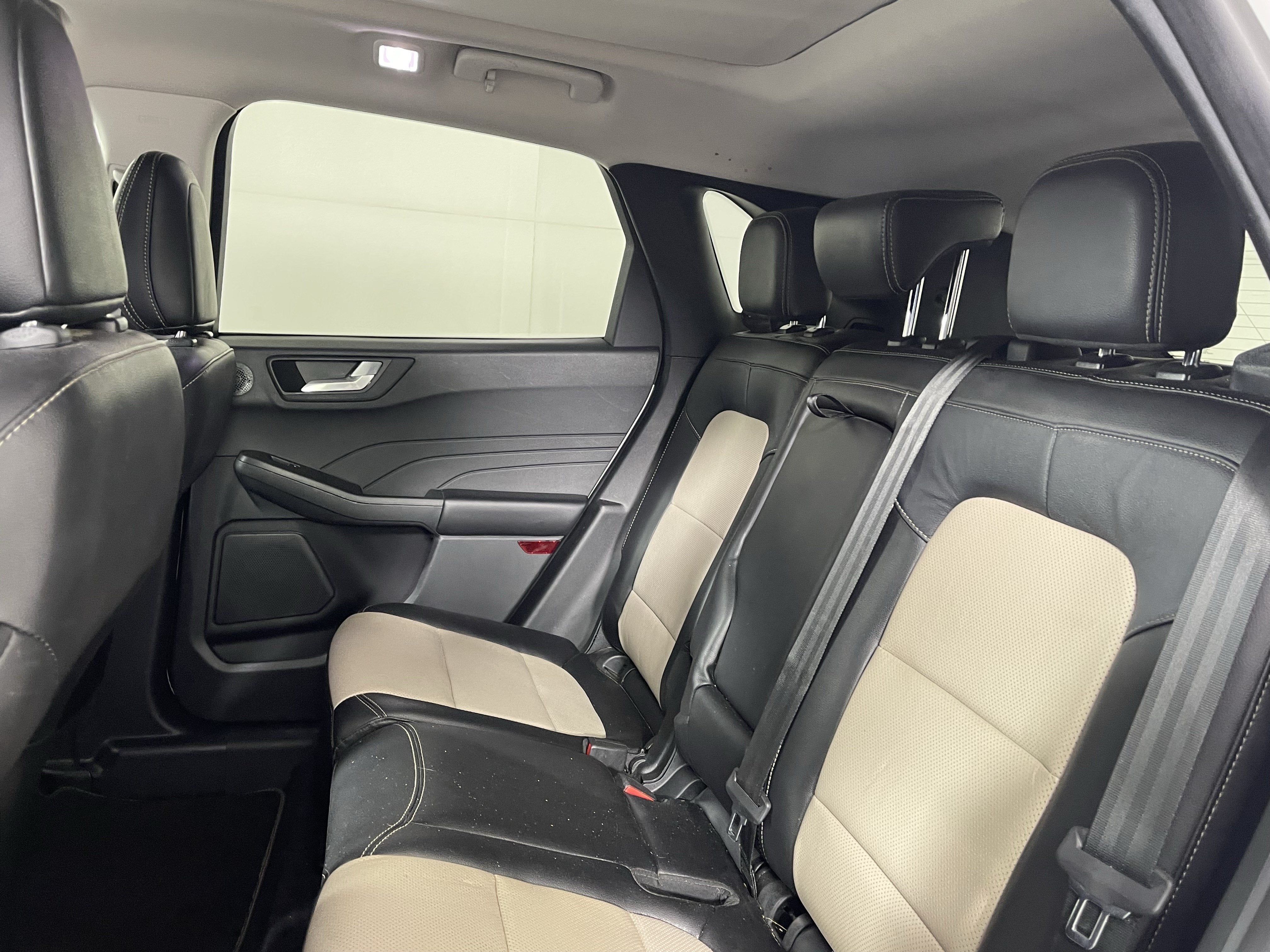2021 Ford Escape Titanium Hybrid