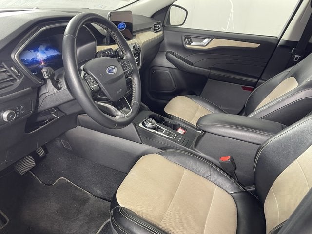 2021 Ford Escape Titanium Hybrid