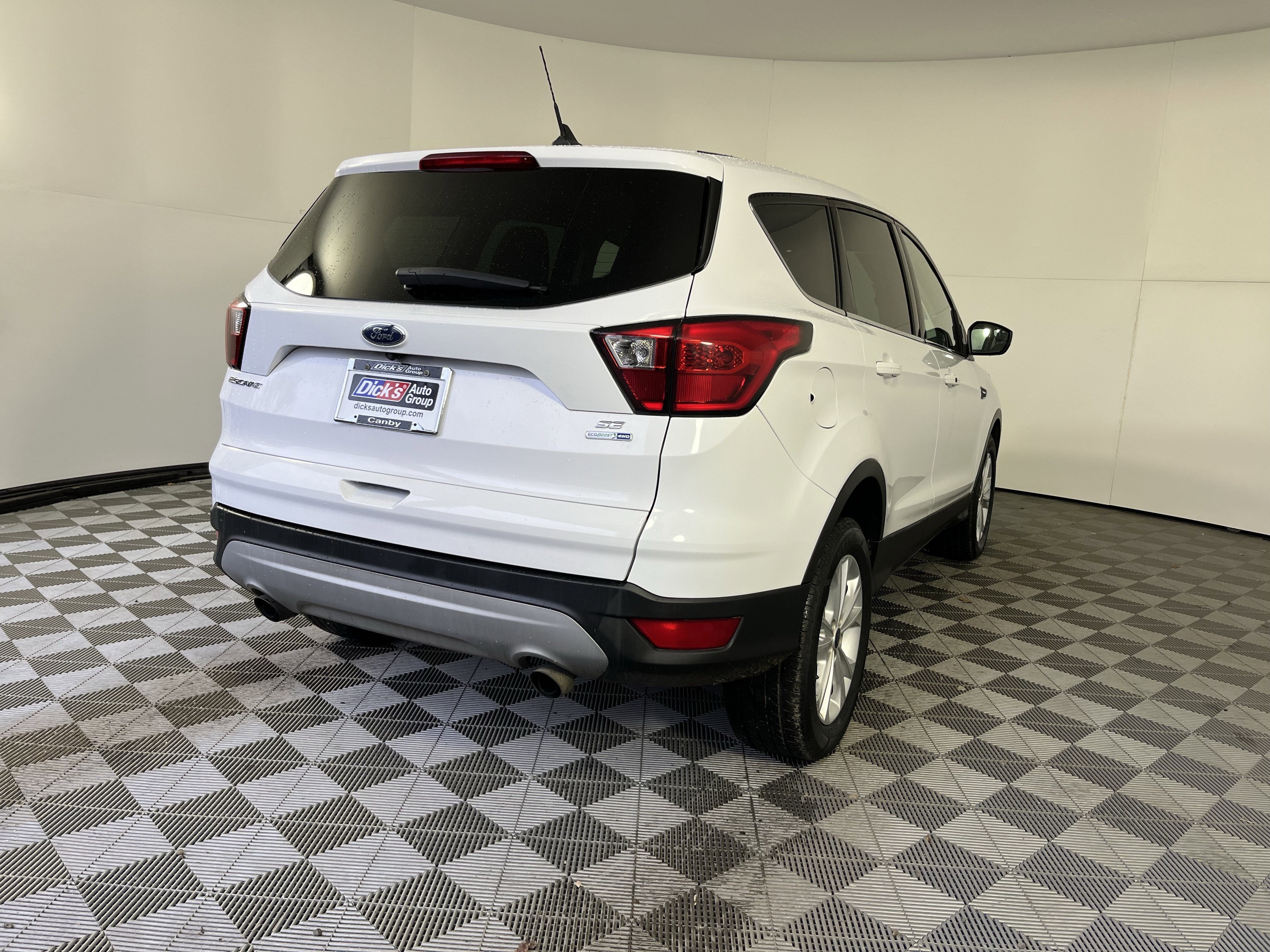 2019 Ford Escape SE