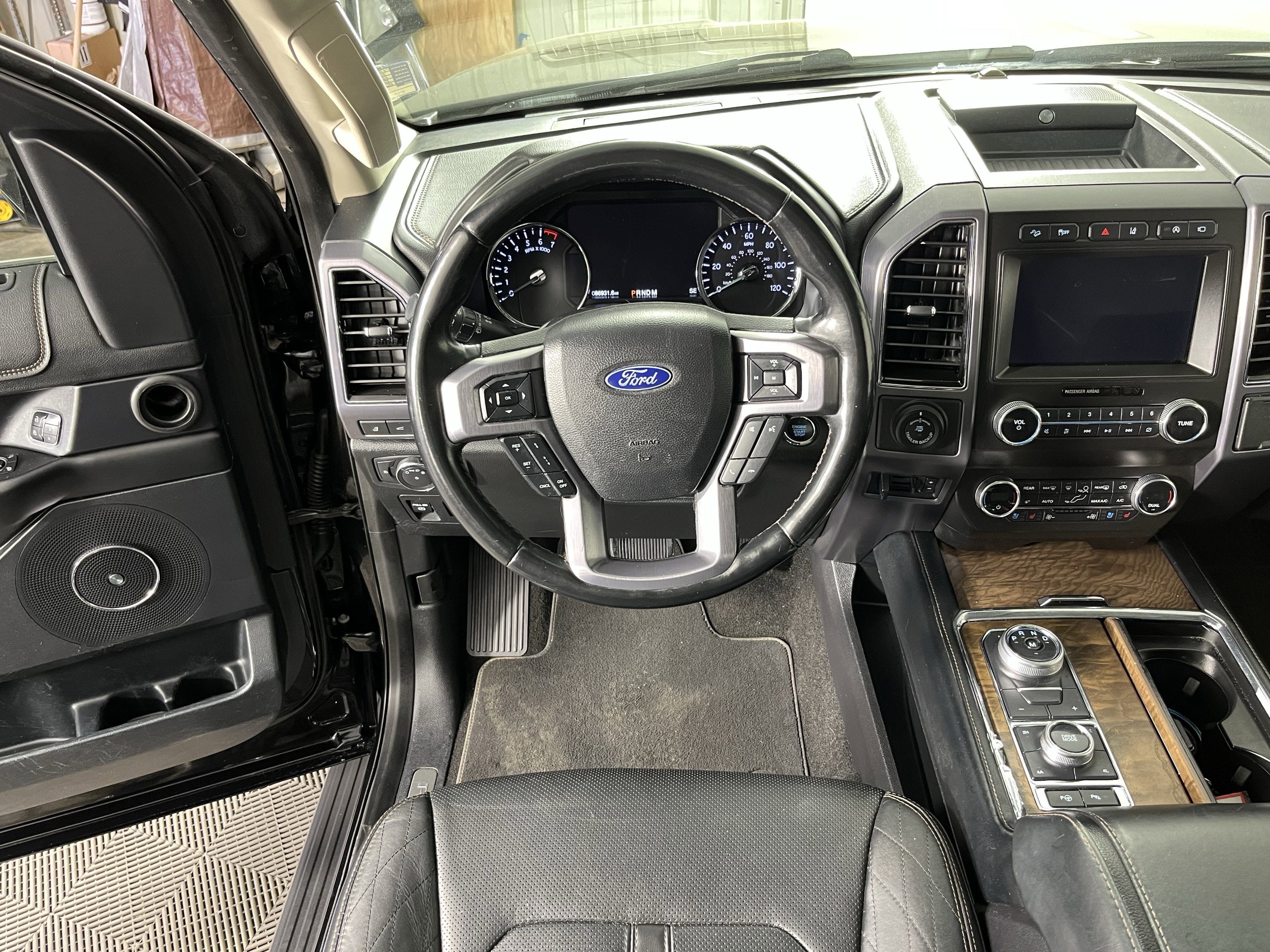 2019 Ford Expedition Max Platinum