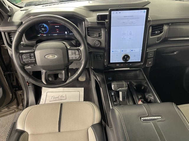2023 Ford F-150 Lightning LARIAT