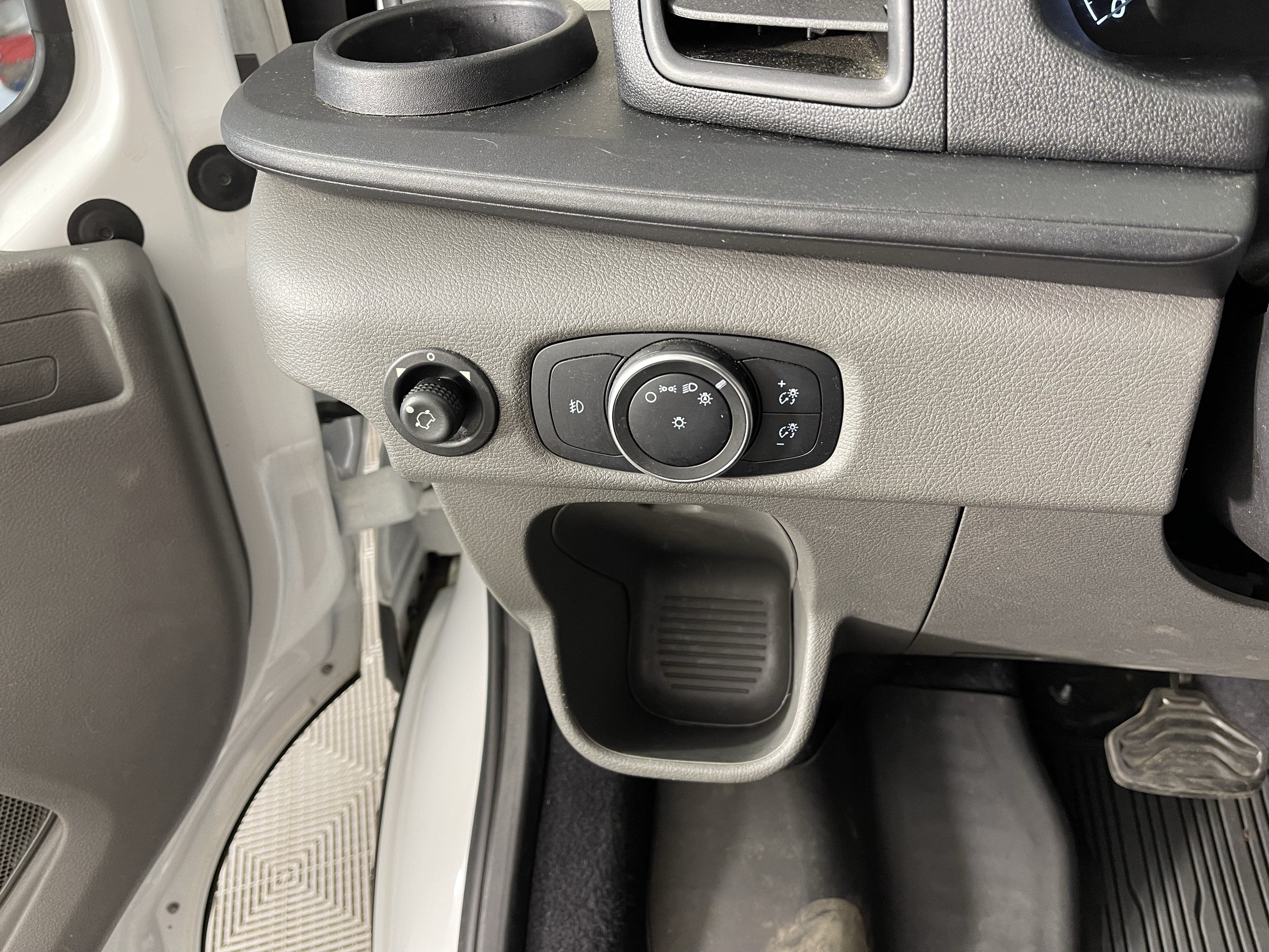2020 Ford Transit Cargo Van Base