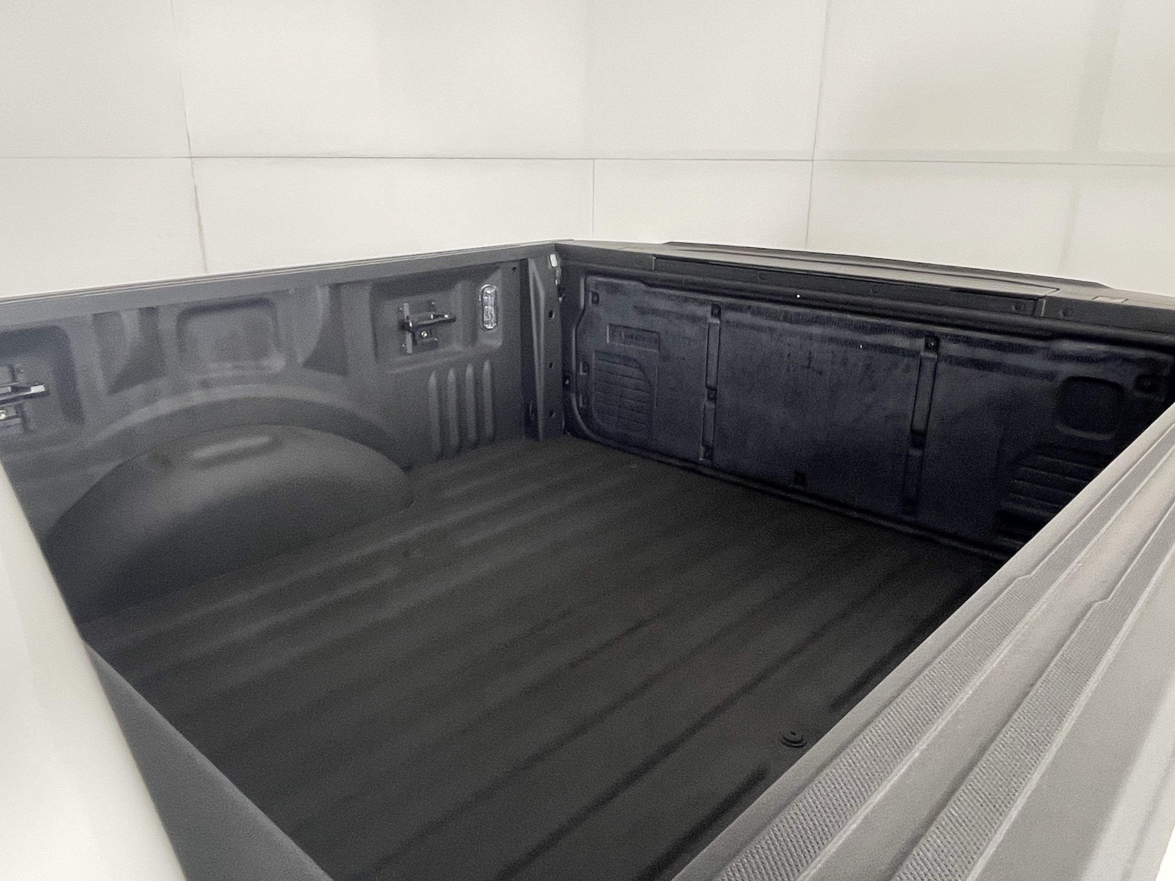 2023 Ford F-150 Base