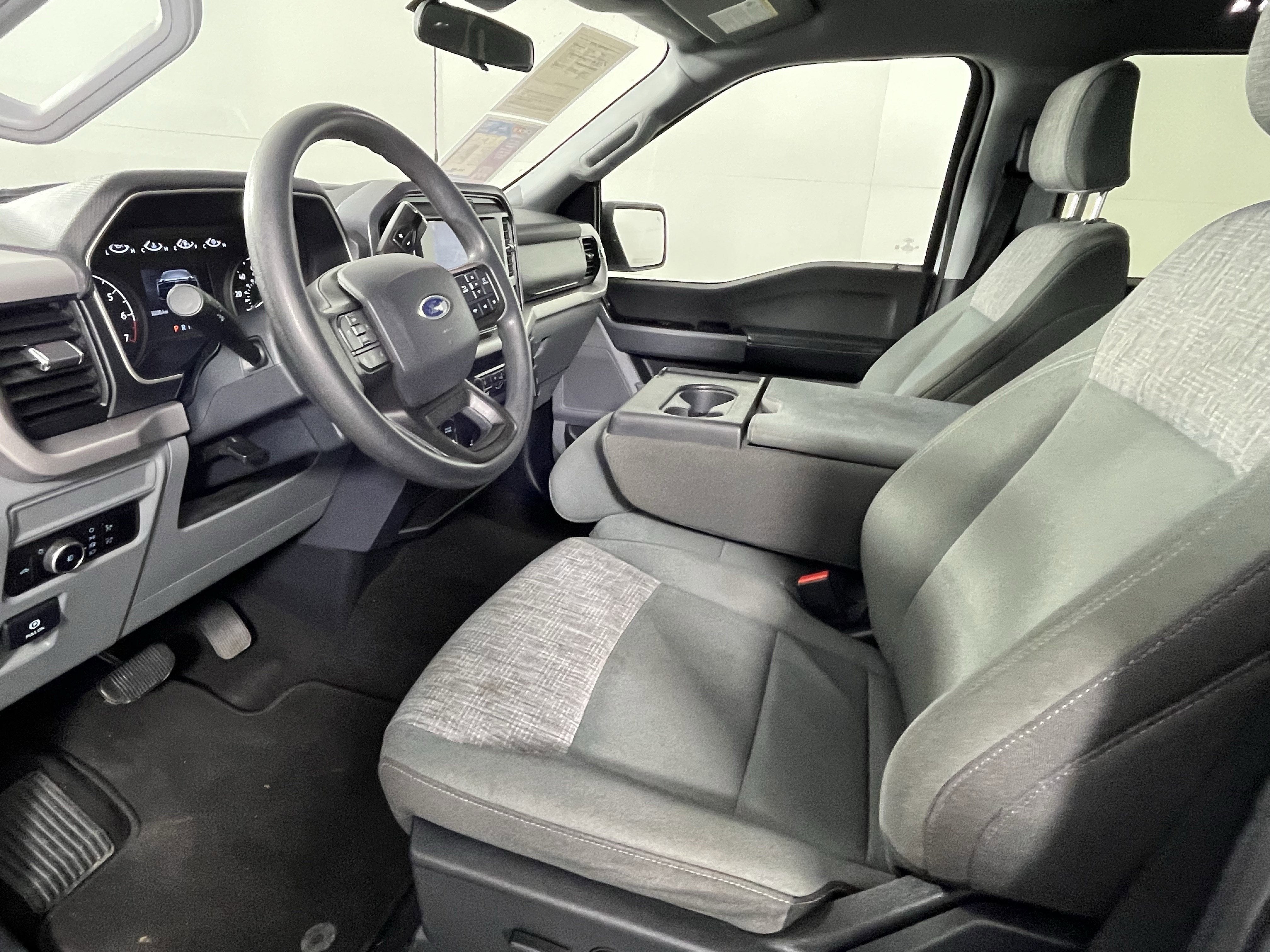 2023 Ford F-150 Base