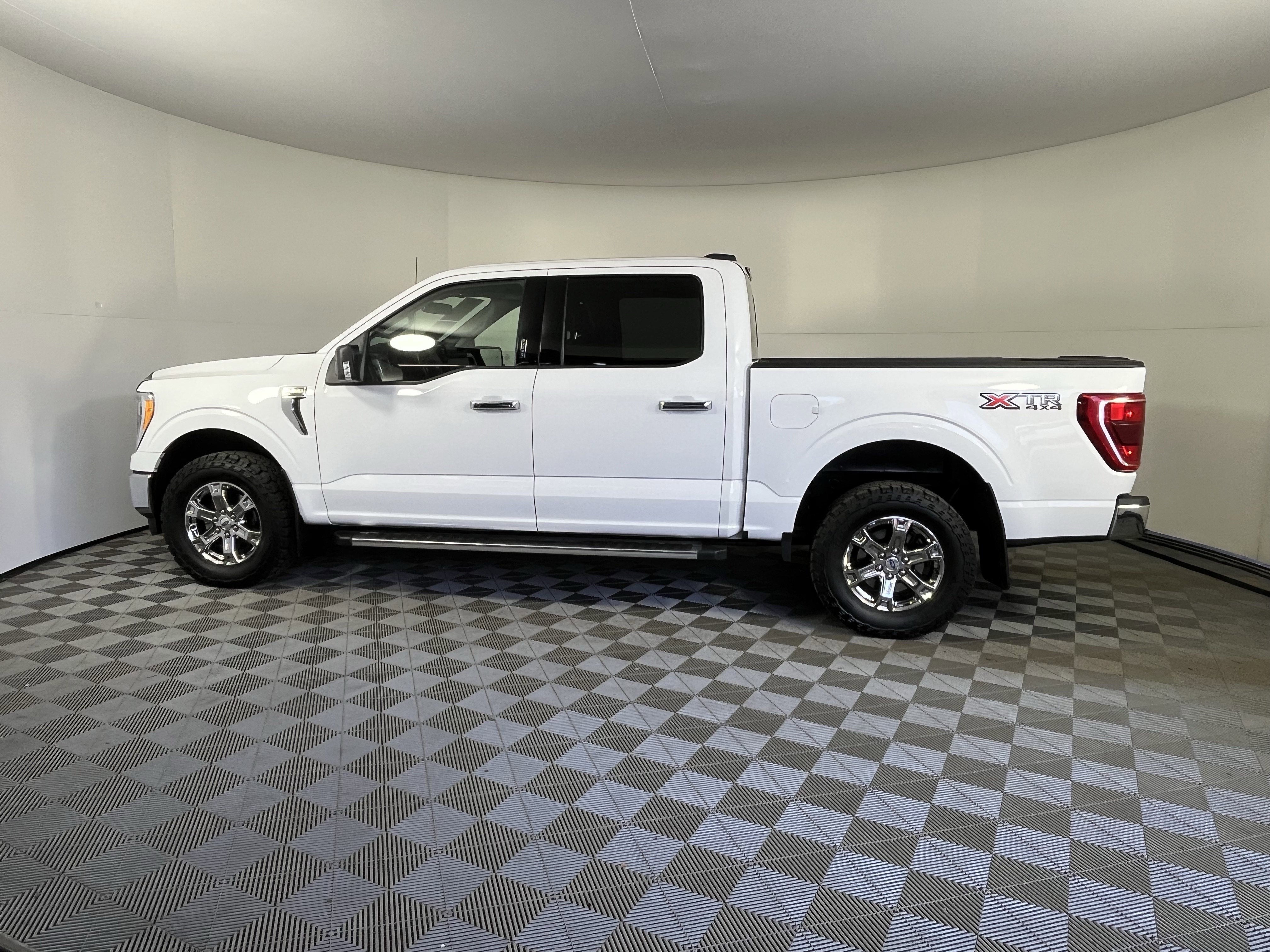 2023 Ford F-150 Base