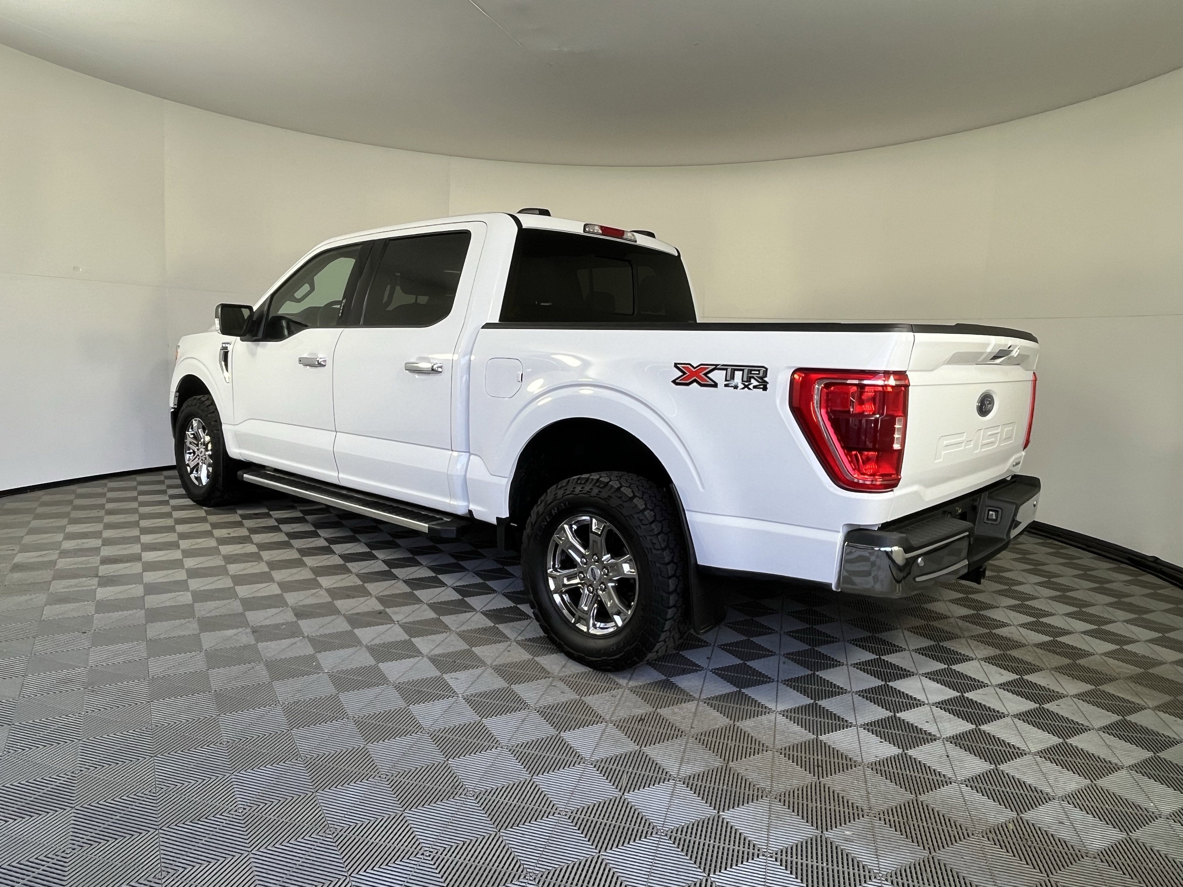 2023 Ford F-150 Base