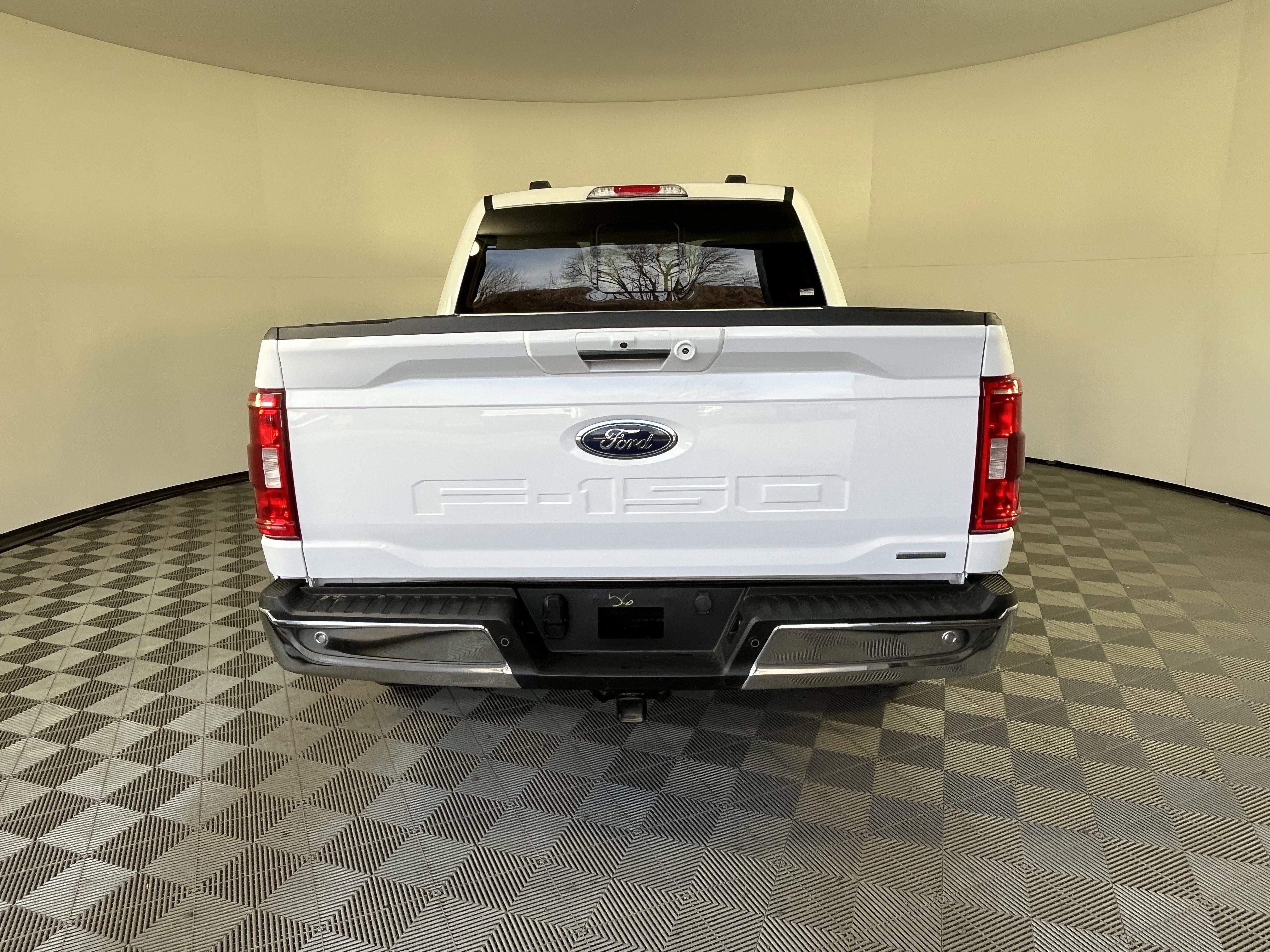 2023 Ford F-150 Base