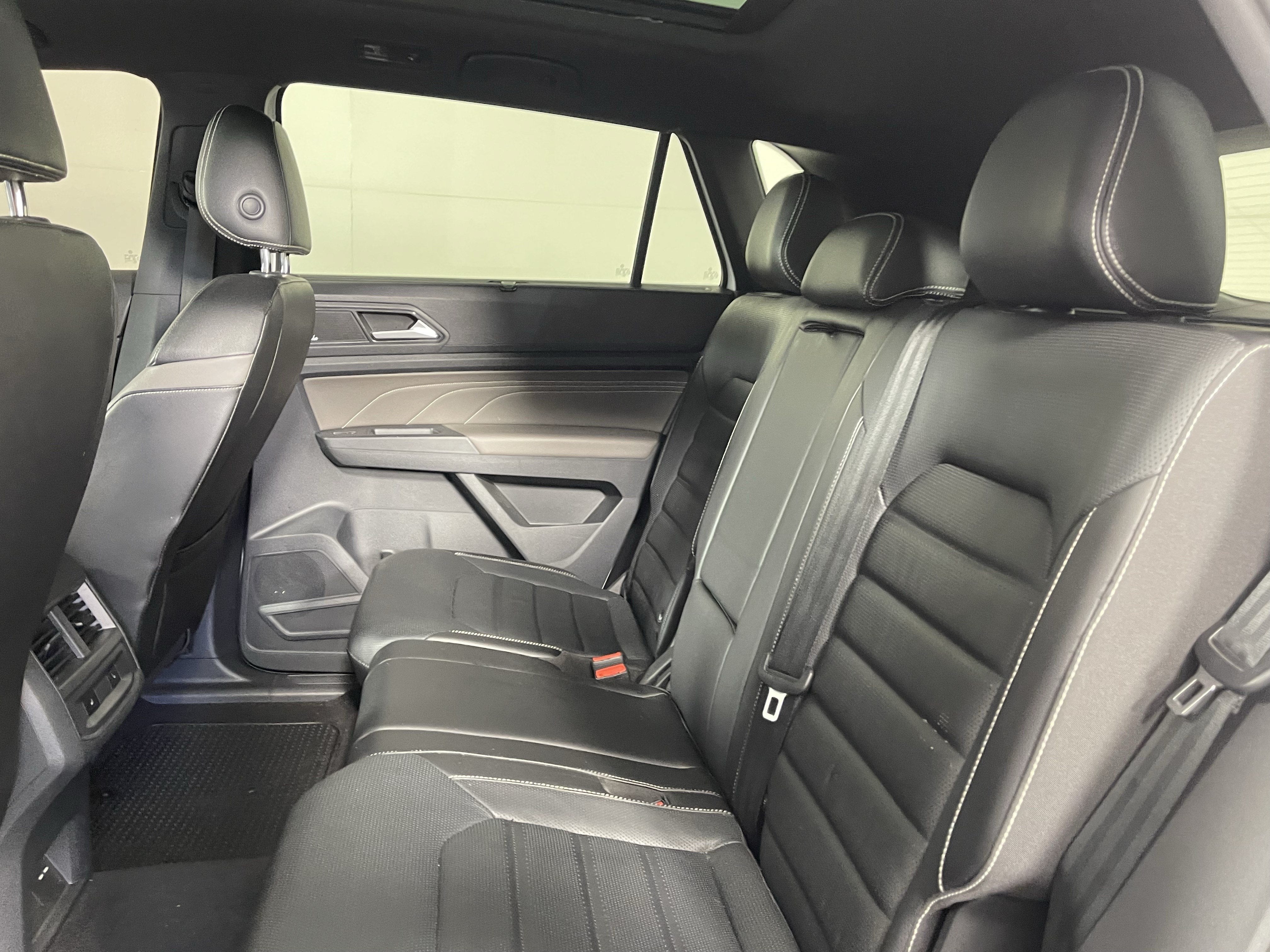 2021 Volkswagen Atlas Cross Sport 3.6L V6 SEL Premium R-Line