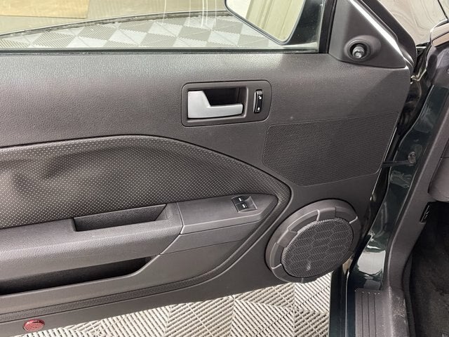 2008 Ford Mustang Base