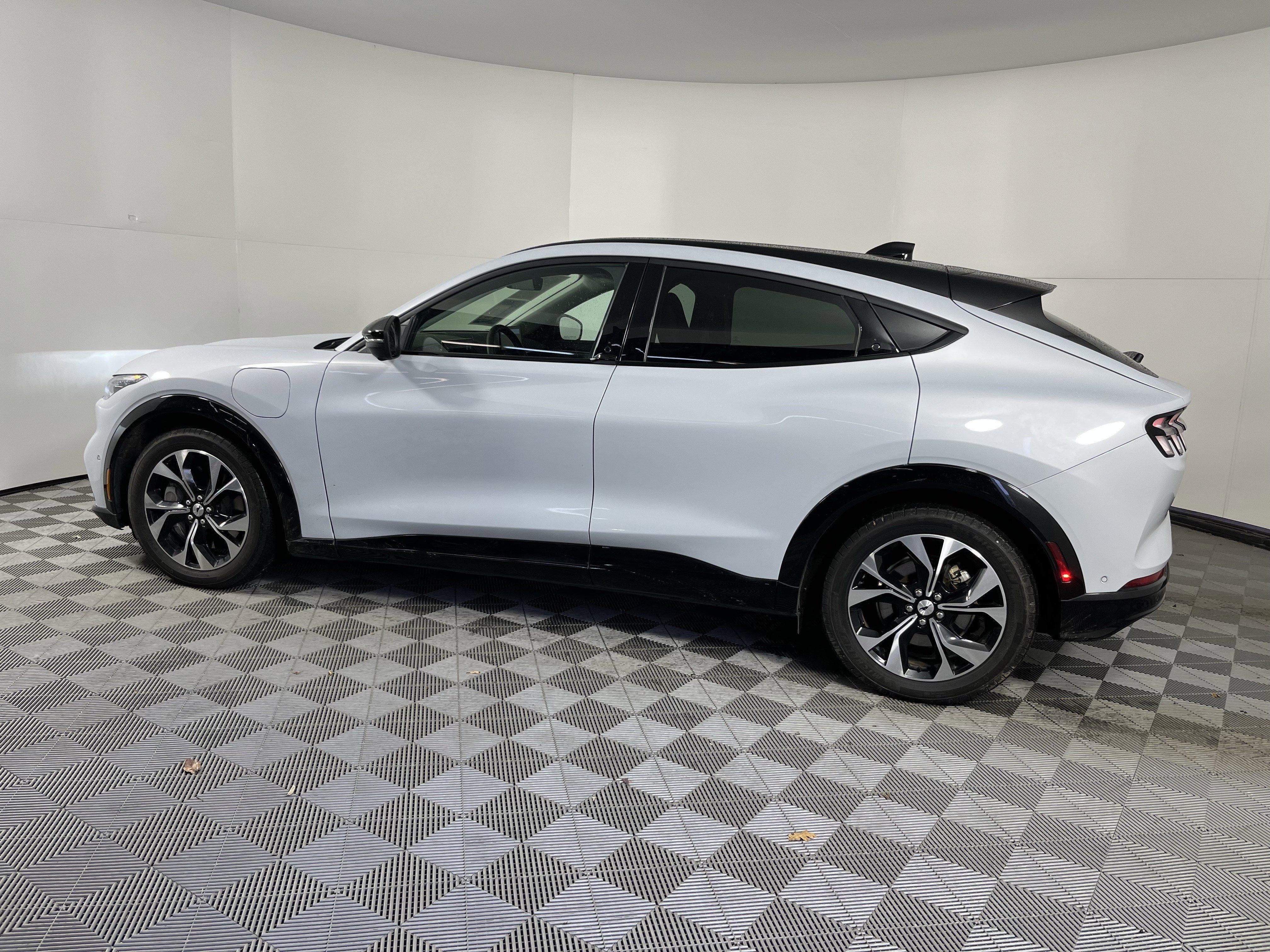 2022 Ford Mustang Mach-E Premium