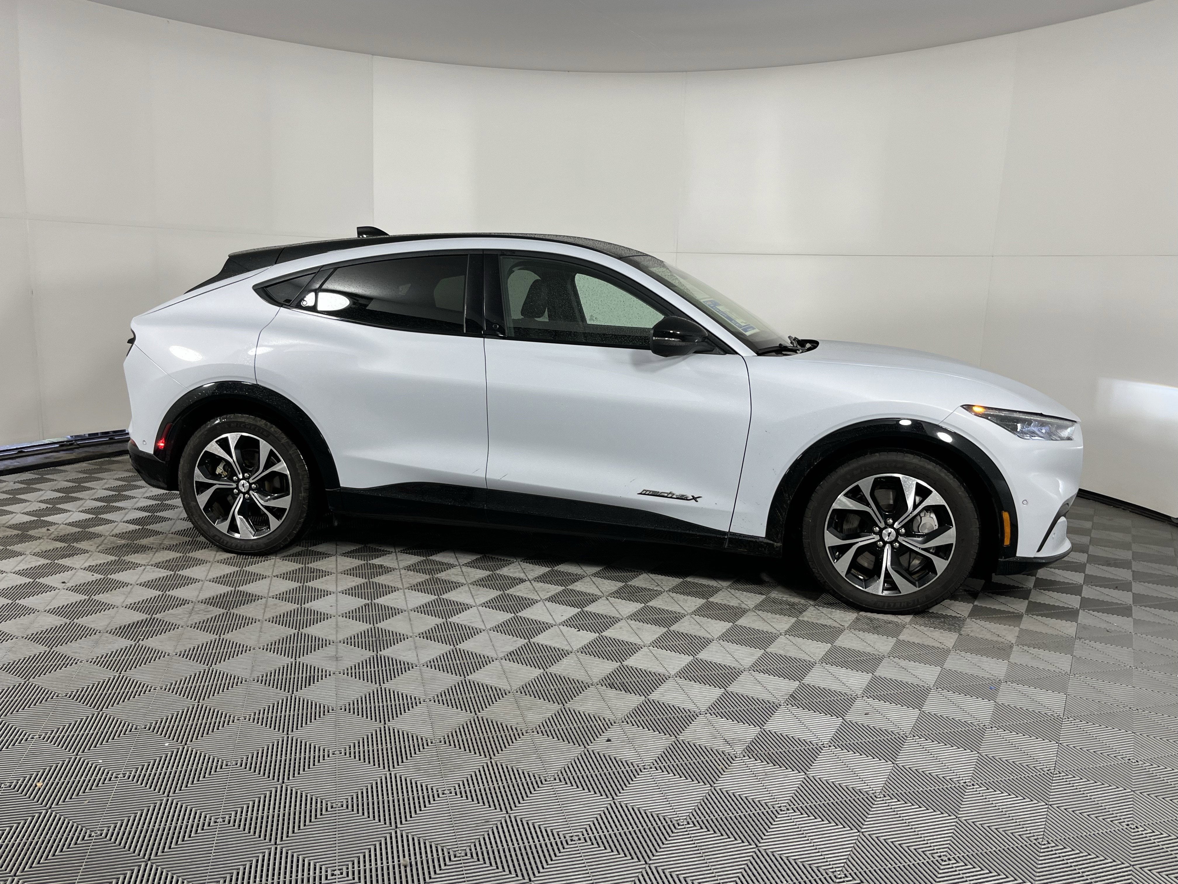 2022 Ford Mustang Mach-E Premium