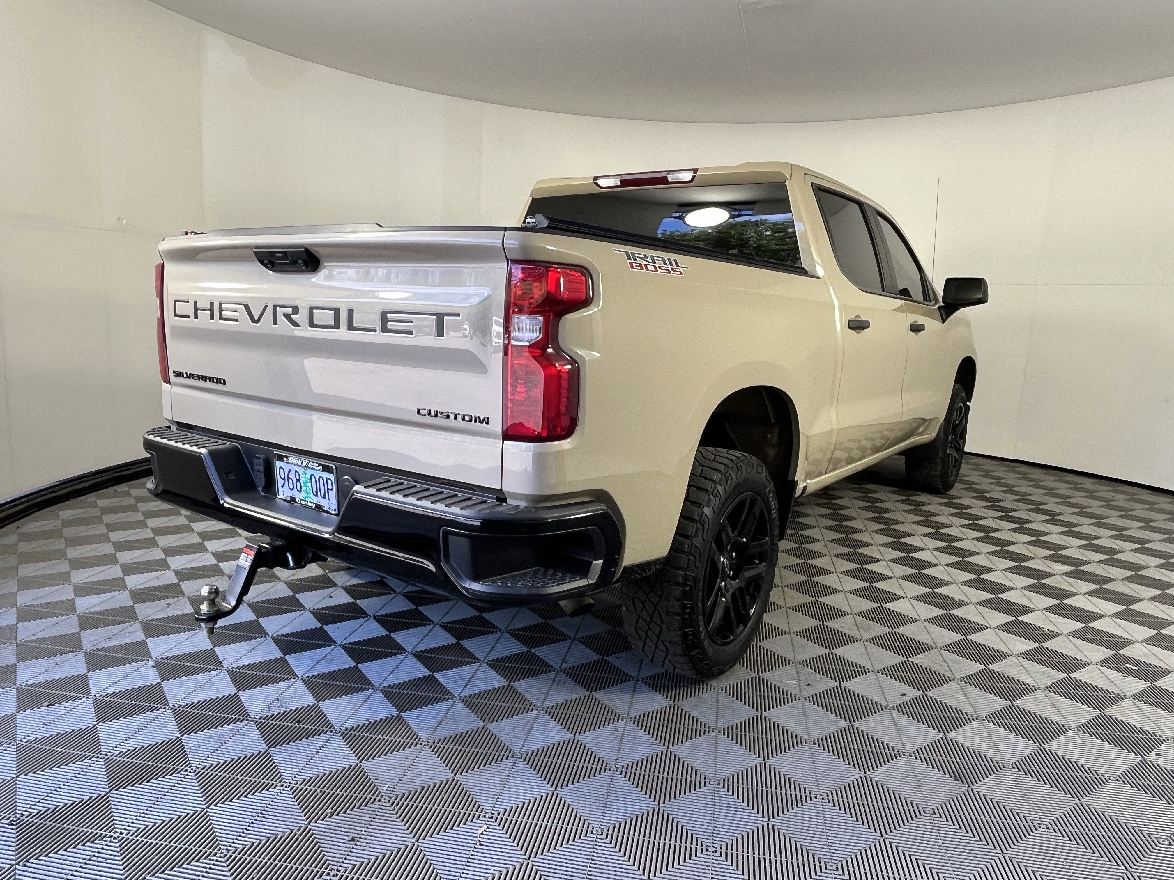 2022 Chevrolet Silverado 1500 Custom Trail Boss