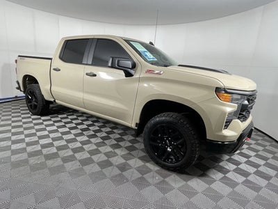 2022 Chevrolet Silverado 1500 Custom Trail Boss