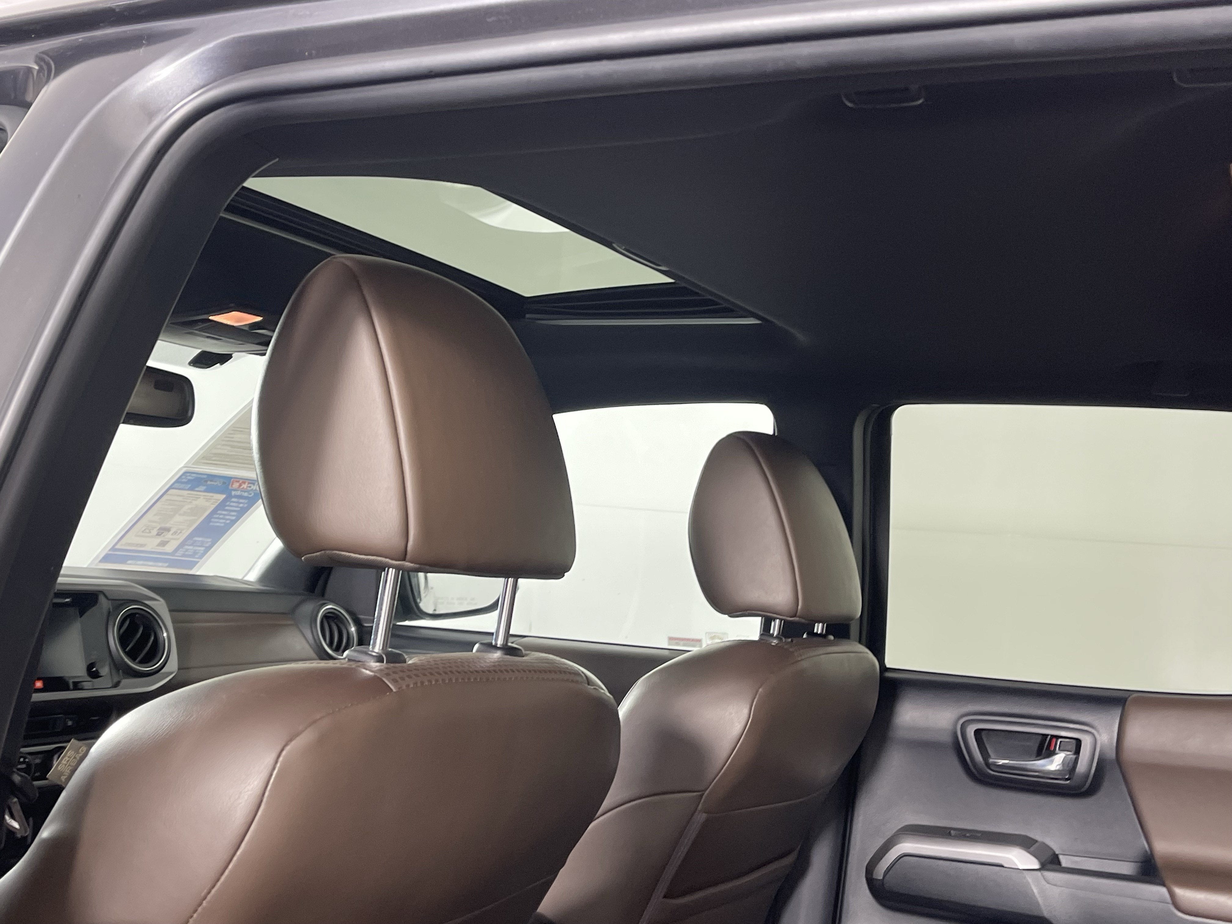 2016 Toyota Tacoma Limited