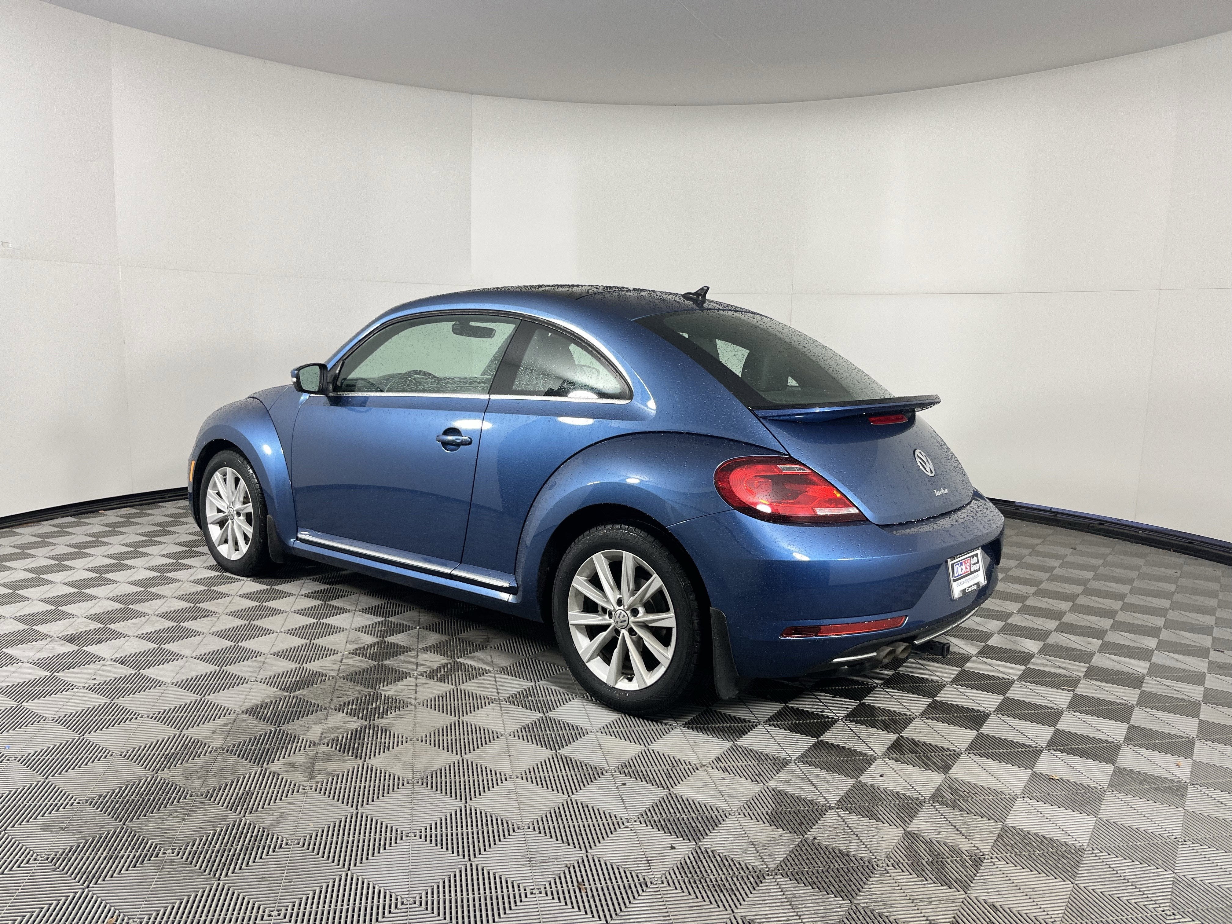 2019 Volkswagen Beetle SE