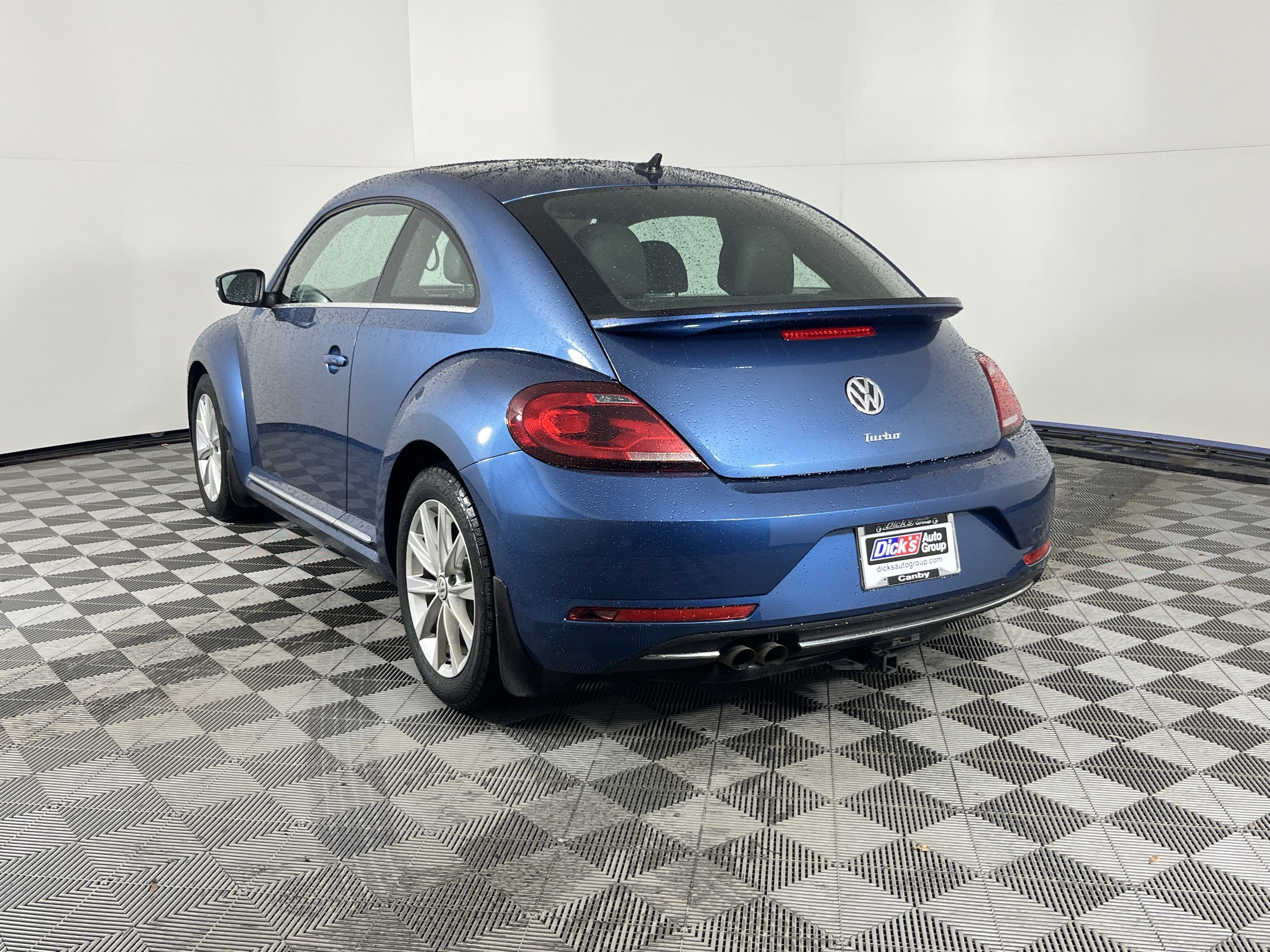 2019 Volkswagen Beetle SE