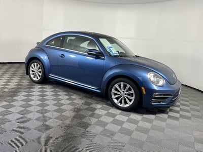 2019 Volkswagen Beetle SE