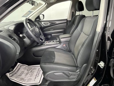 2019 Nissan Pathfinder S