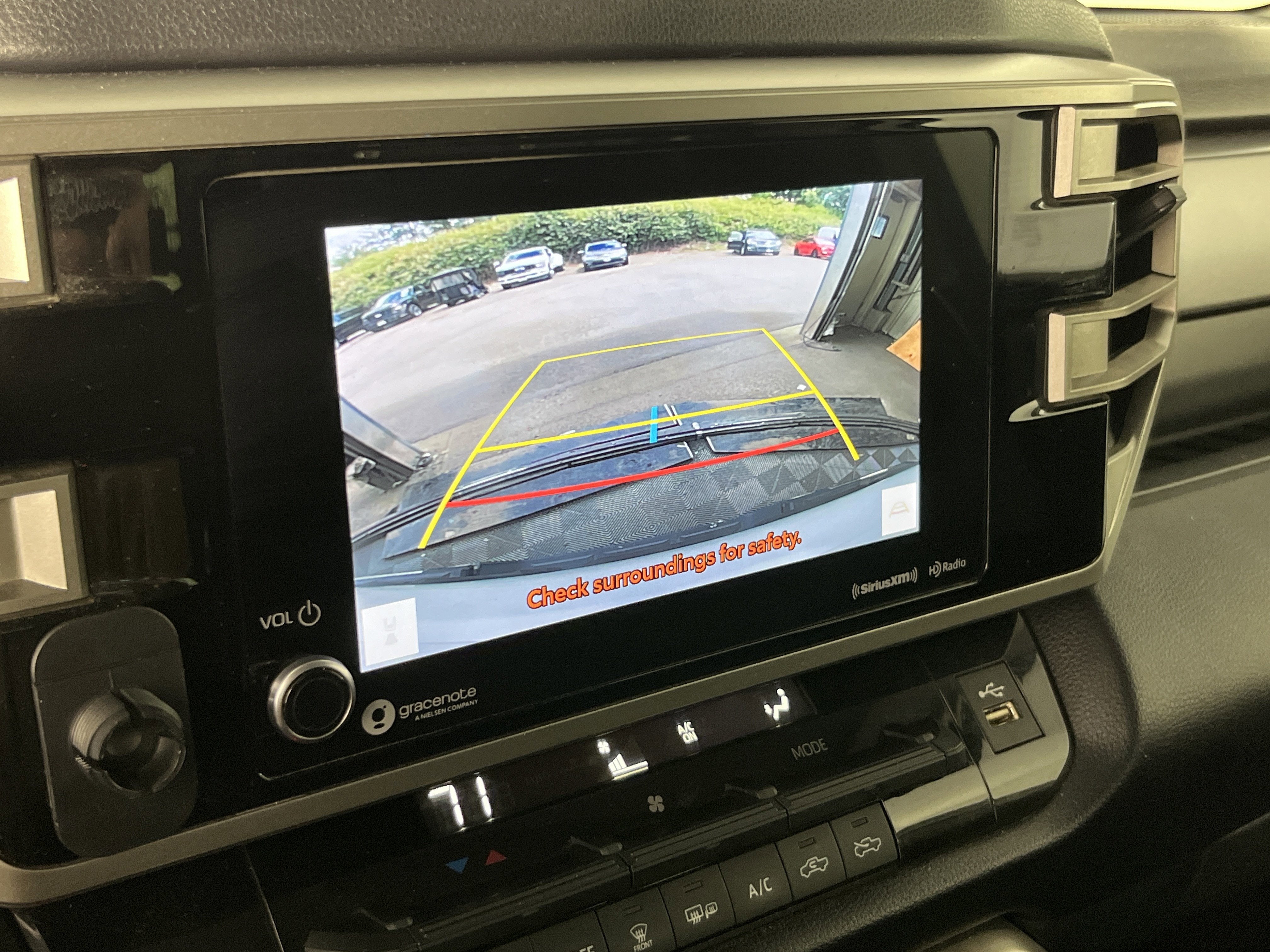 2022 Toyota Tundra 4WD SR5