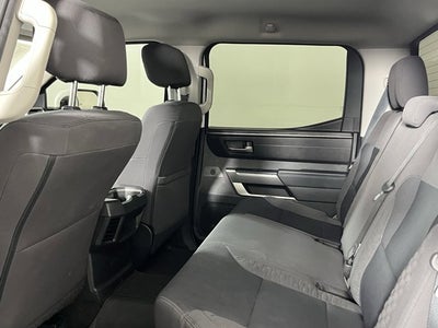 2022 Toyota Tundra 4WD SR5