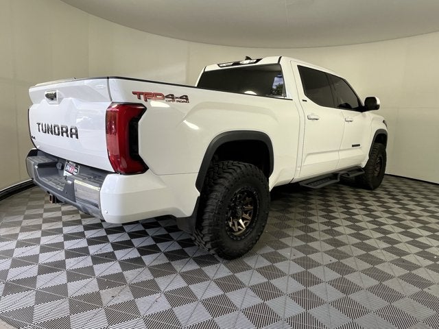 2022 Toyota Tundra 4WD SR5