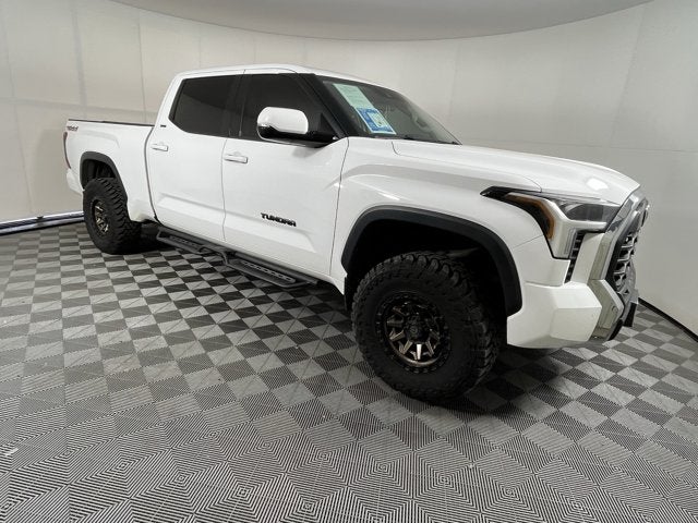 2022 Toyota Tundra 4WD SR5