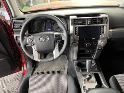 2024 Toyota 4Runner SR5