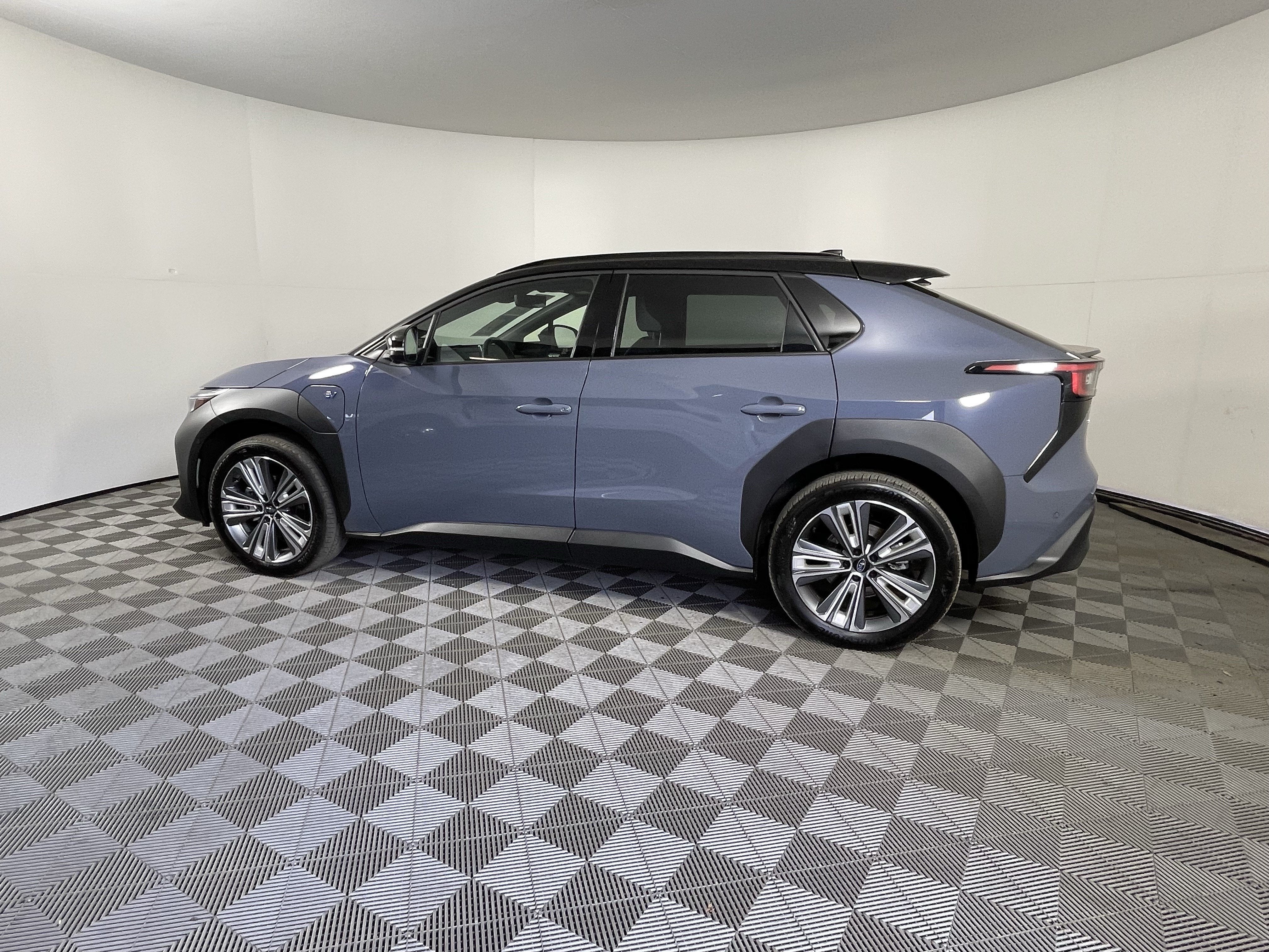 2023 Subaru Solterra Touring