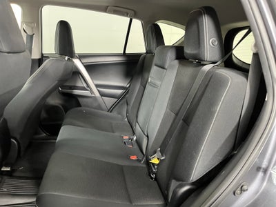2018 Toyota RAV4 Hybrid LE Plus
