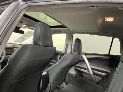 2018 Toyota RAV4 Hybrid LE Plus
