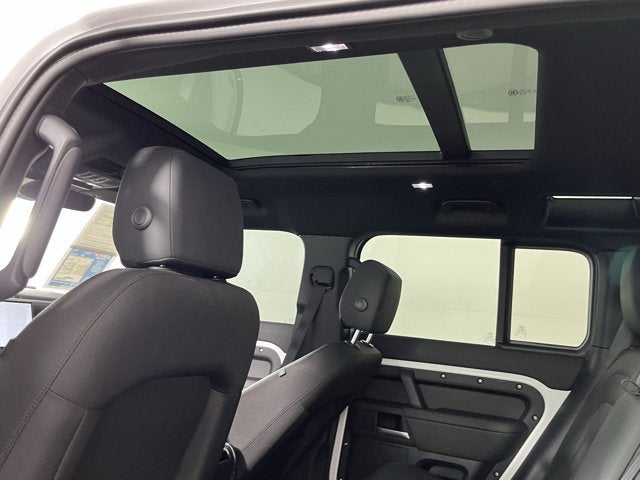 2025 Land Rover Defender S