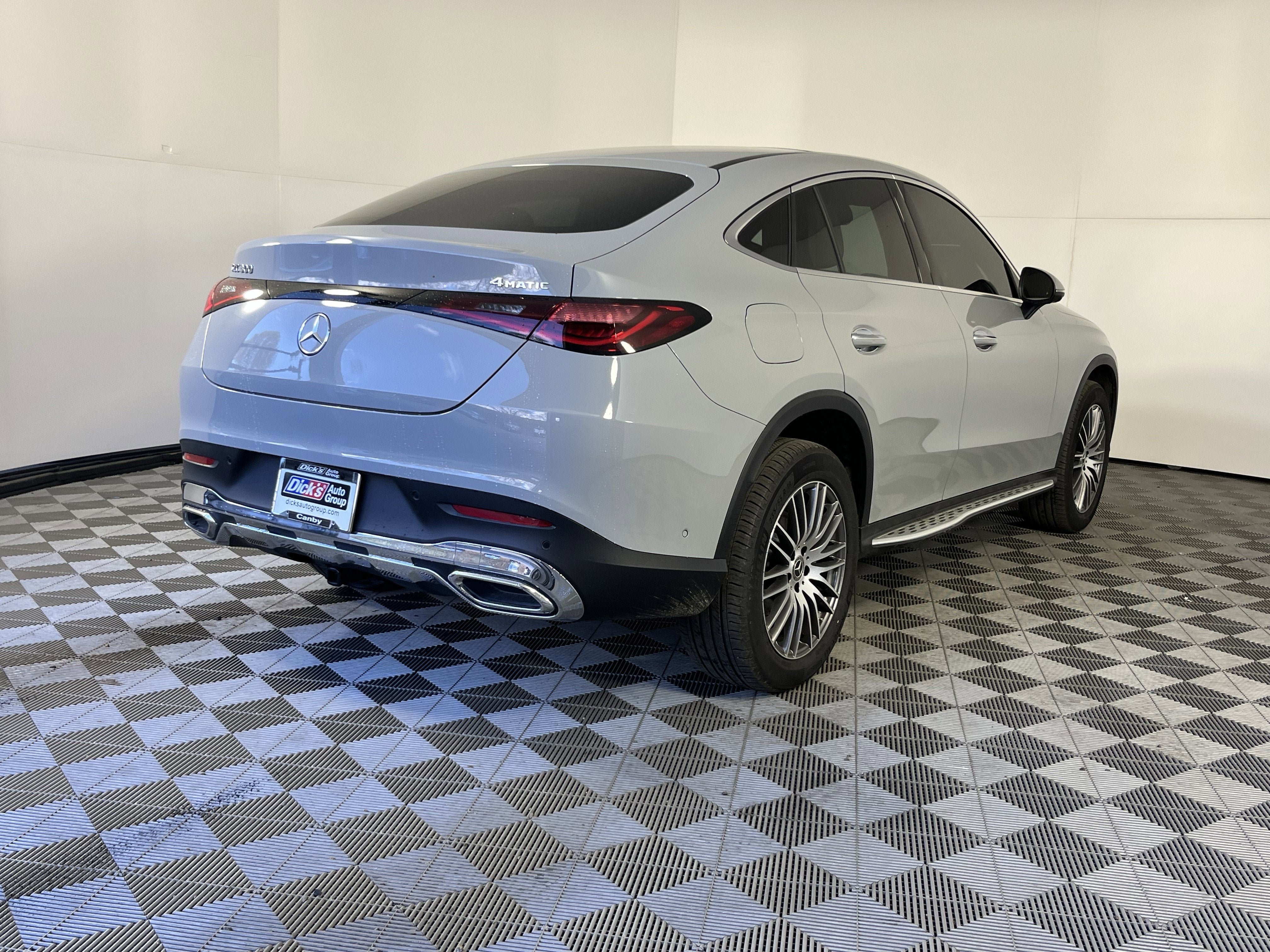 2025 Mercedes-Benz GLC GLC 300