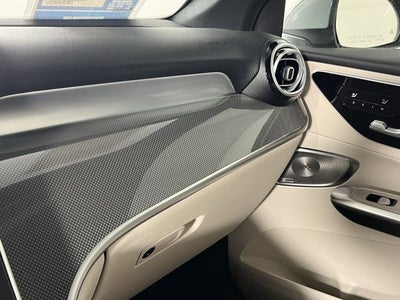 2025 Mercedes-Benz GLC GLC 300