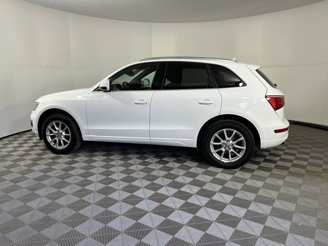 2011 Audi Q5 2.0T Premium Plus