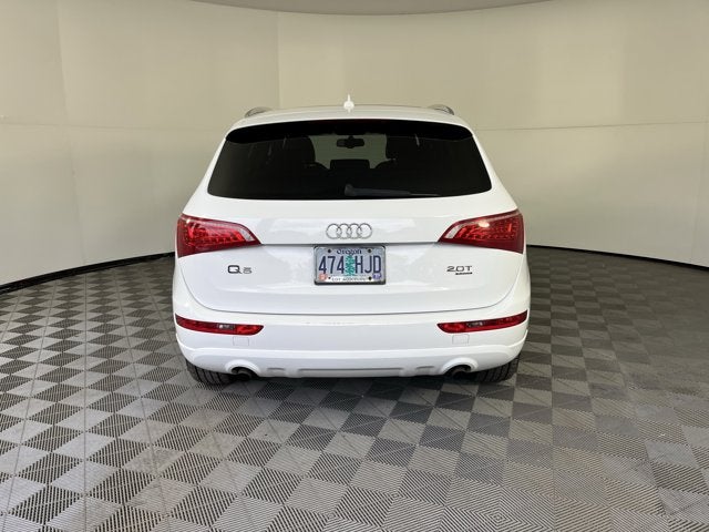 2011 Audi Q5 2.0T Premium Plus