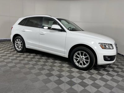 2011 Audi Q5 2.0T Premium Plus