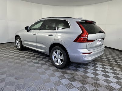 2022 Volvo XC60 Momentum