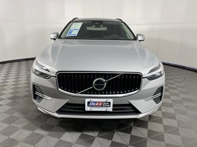 2022 Volvo XC60 Momentum