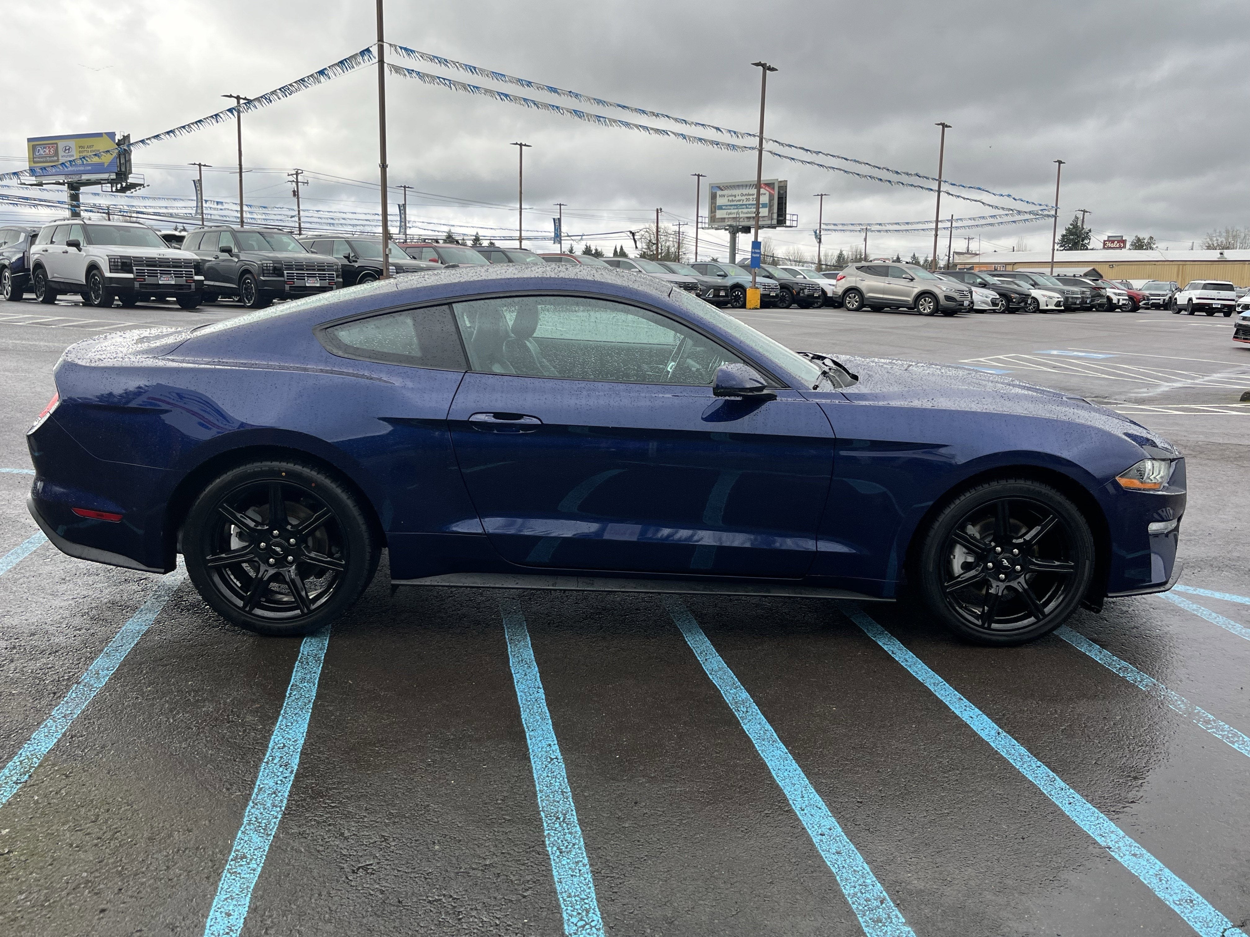2019 Ford Mustang EcoBoost Fastback