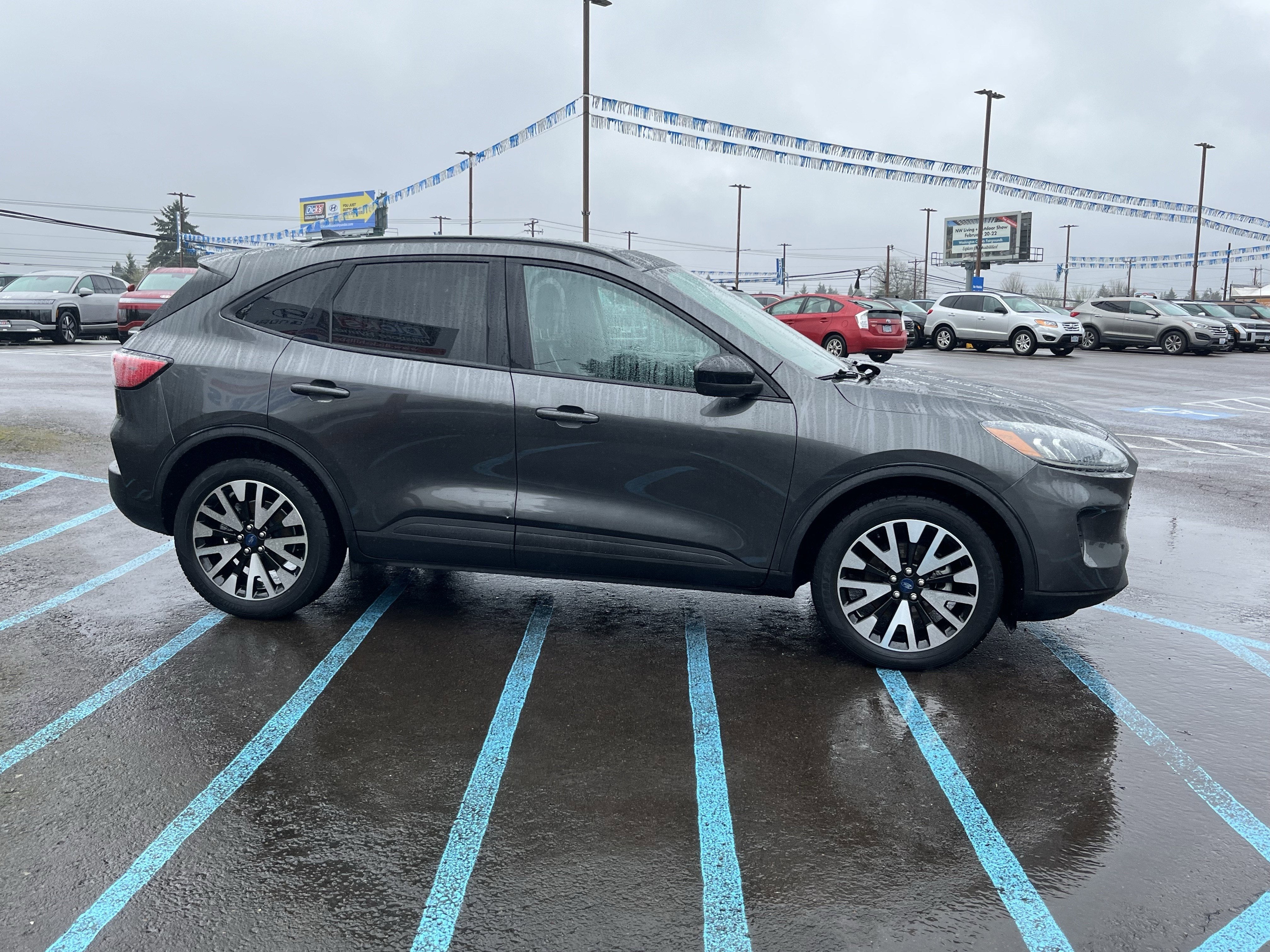 2020 Ford Escape SE Sport Hybrid
