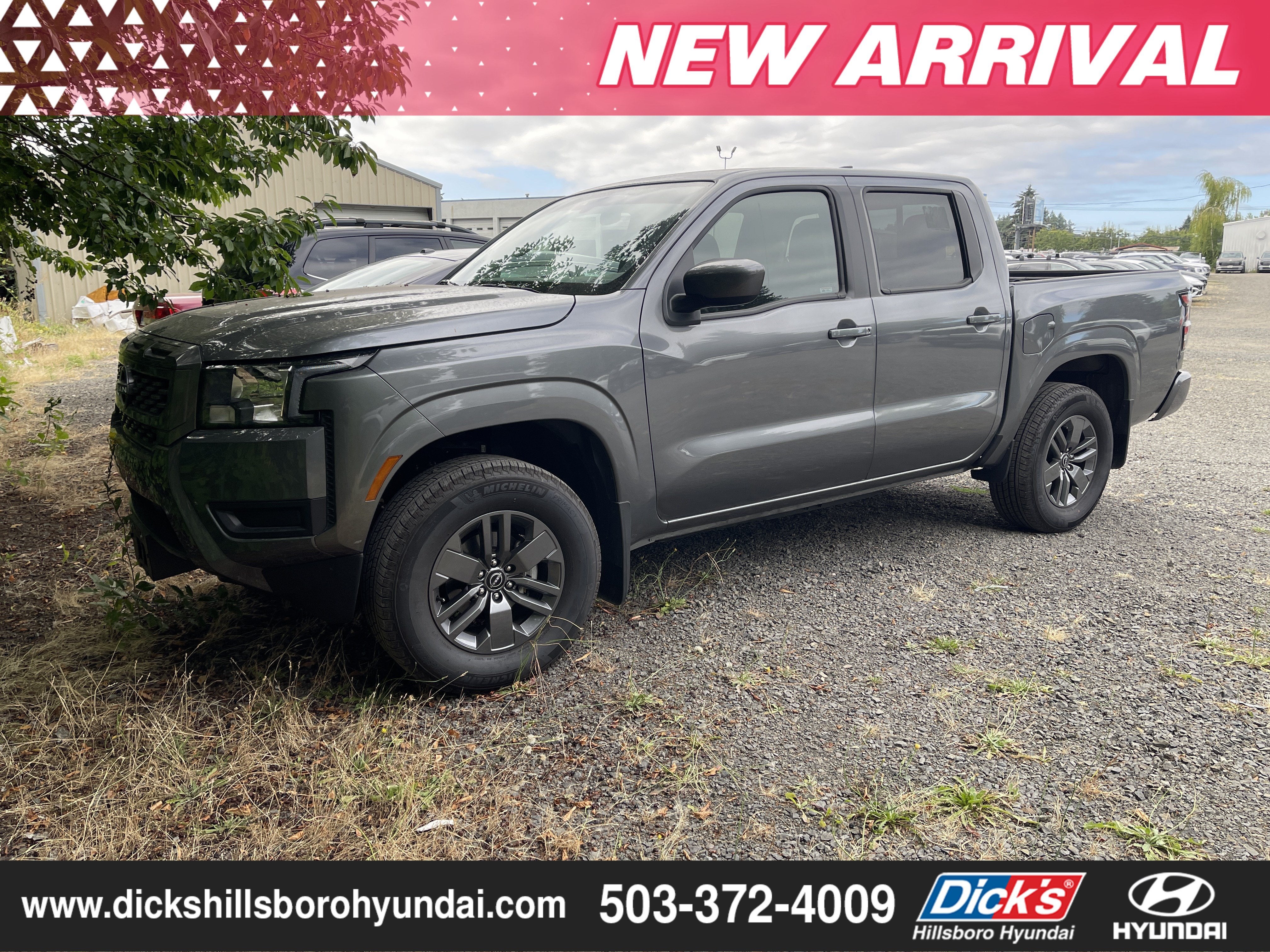 2025 Nissan Frontier SV