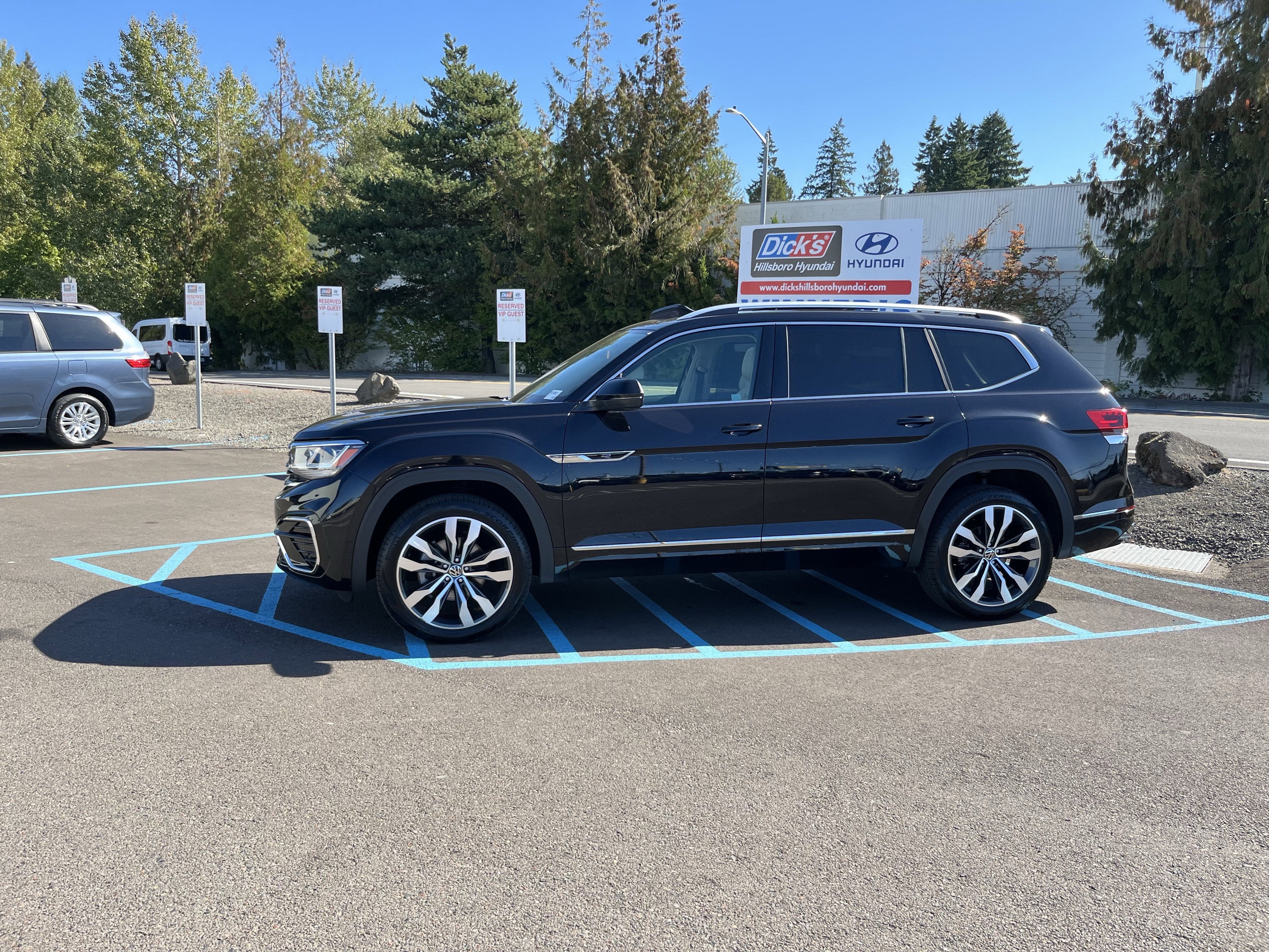 2023 Volkswagen Atlas 3.6L V6 SEL Premium R-Line