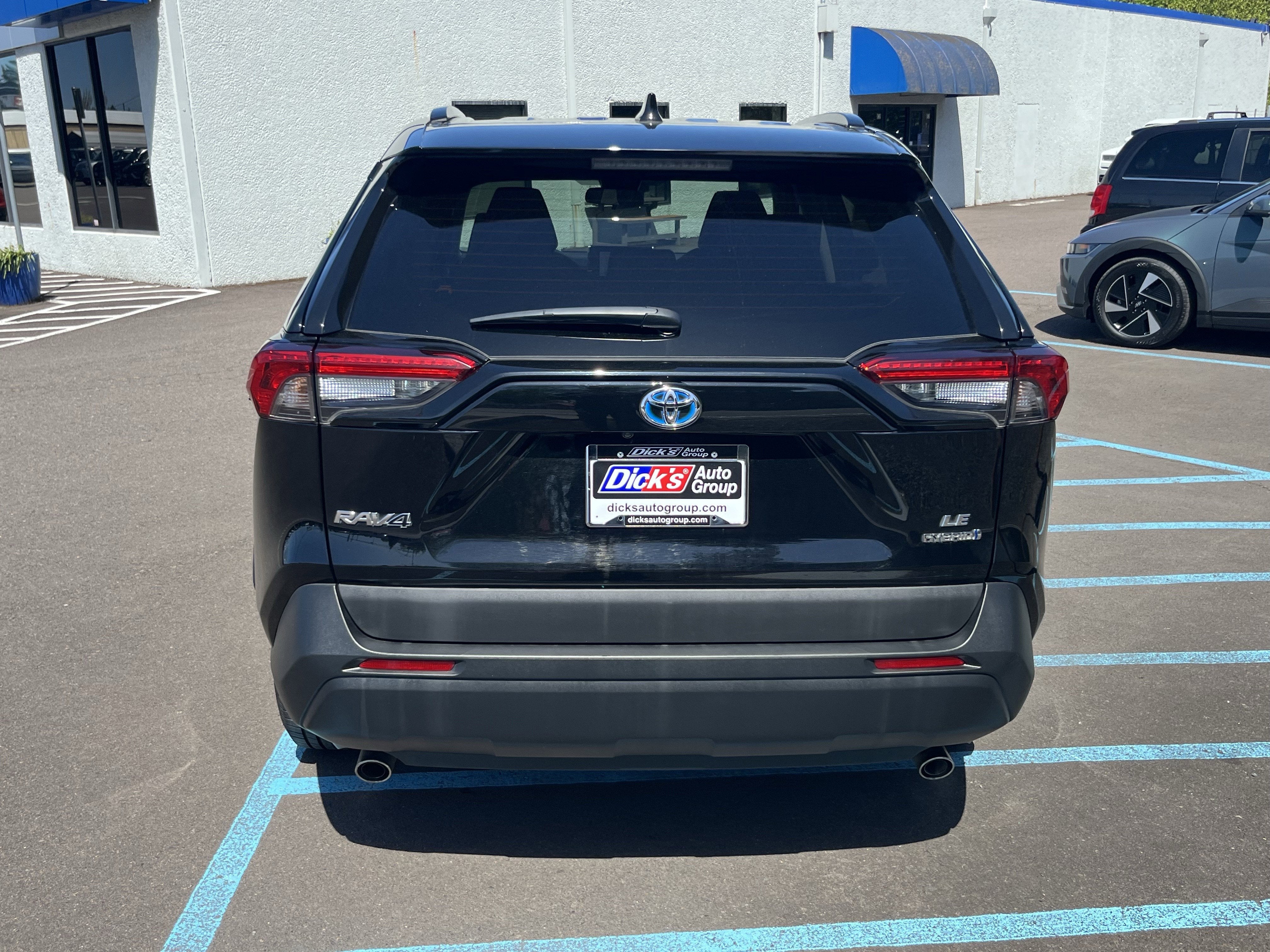 2024 Toyota RAV4 Hybrid LE
